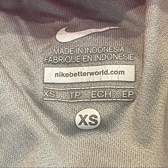 NIKE Gray Brief Lined Running Shorts With Pink And Orange Trim Size XS - Picture 5 of 9